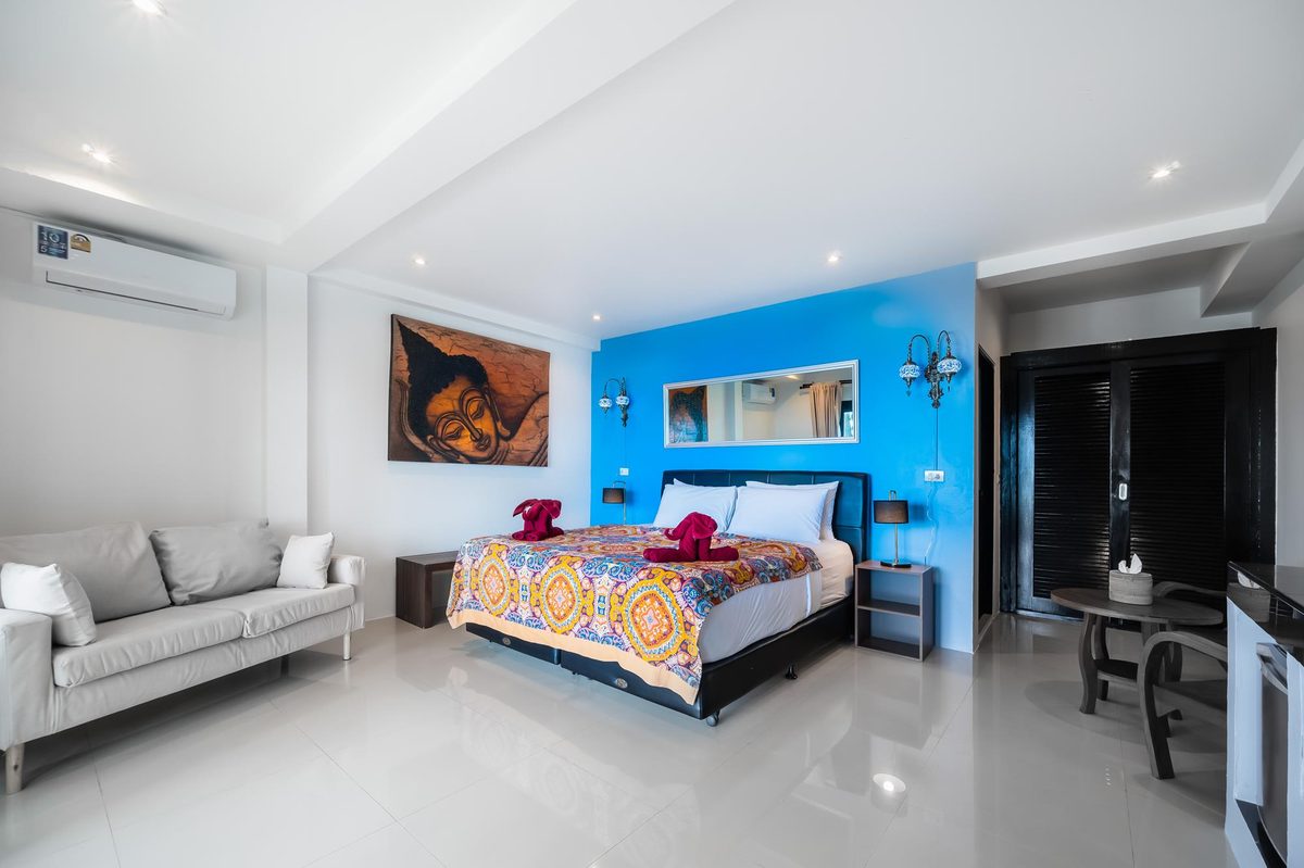 Beachfront Deluxe