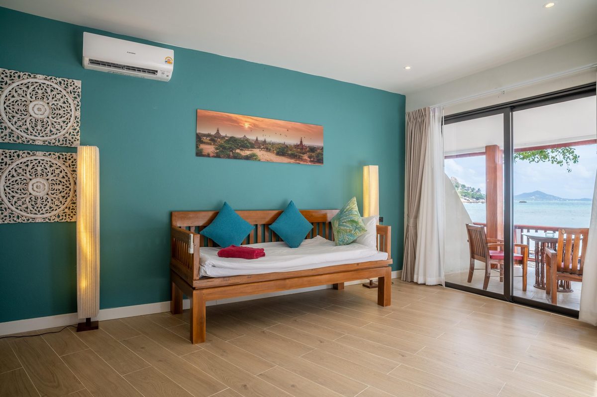 Beachfront Suite