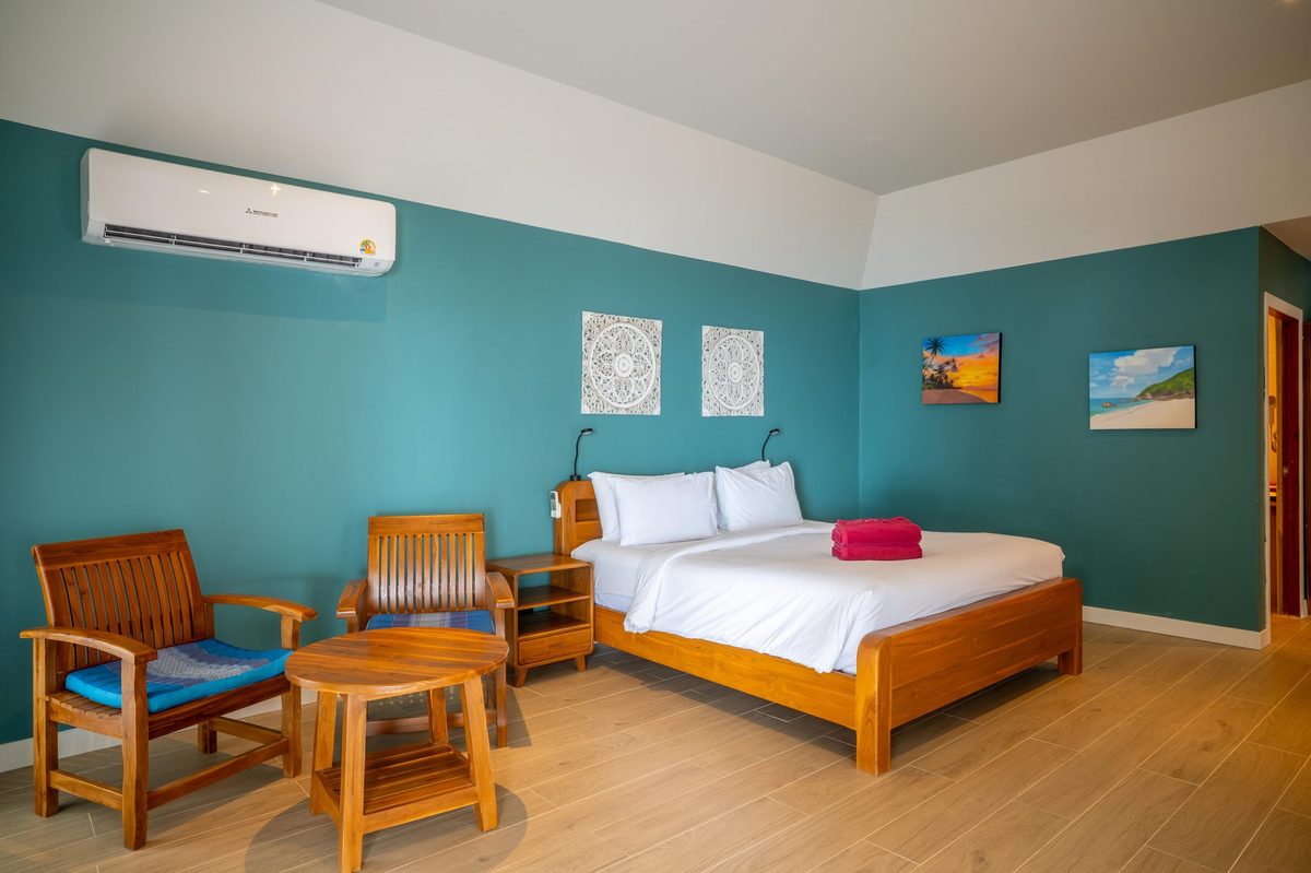 Beachfront Suite
