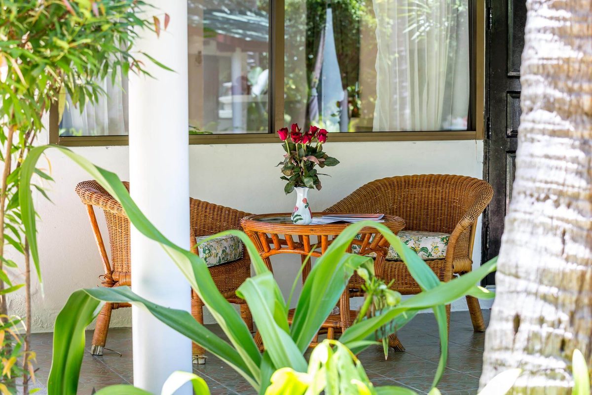 Gardenside Villa